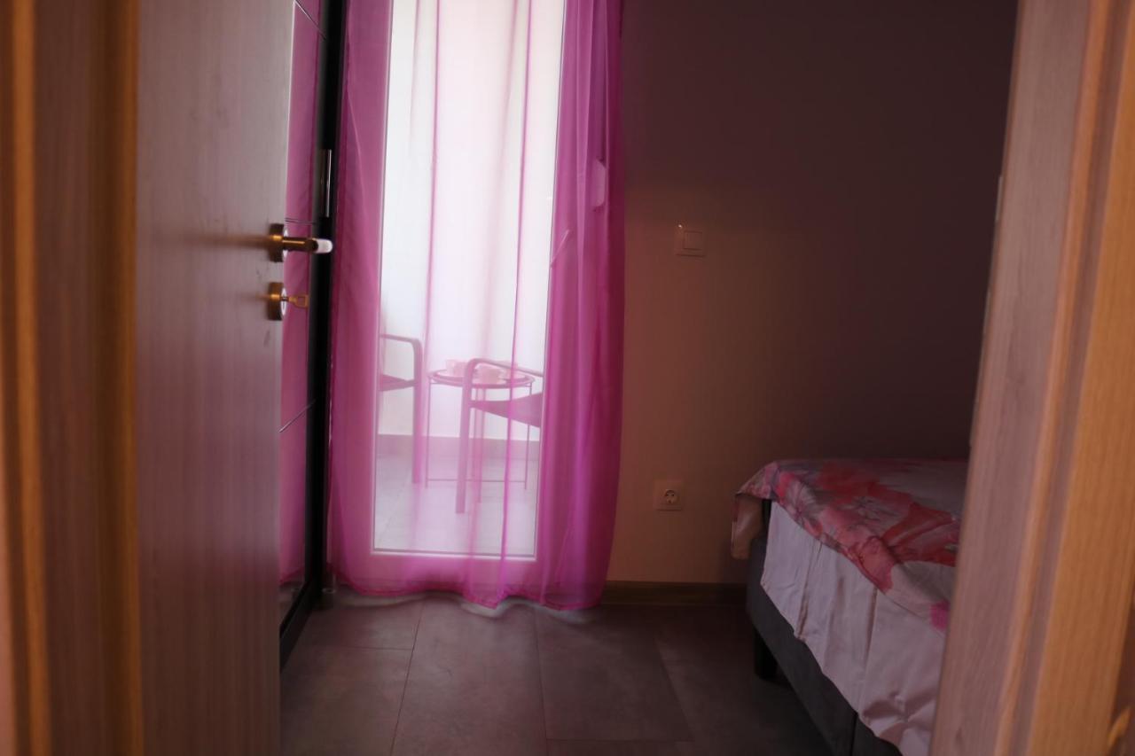 Klaudia Apartment Pula Exterior photo